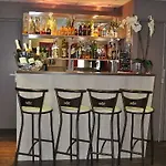 Estaing Hotel 3*
