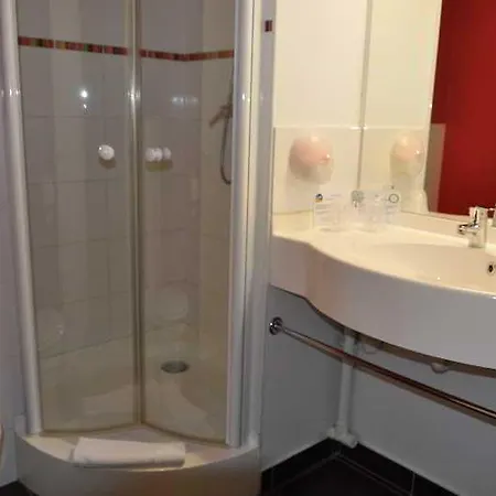 Отель Estaing Клермон-Ферран