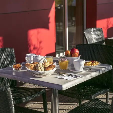 Estaing 3* Clermont-Ferrand